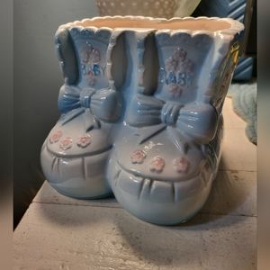 Vintage 1983 My-Neil Ceramic Baby Blue, White & Pink Booties Nursery Planter